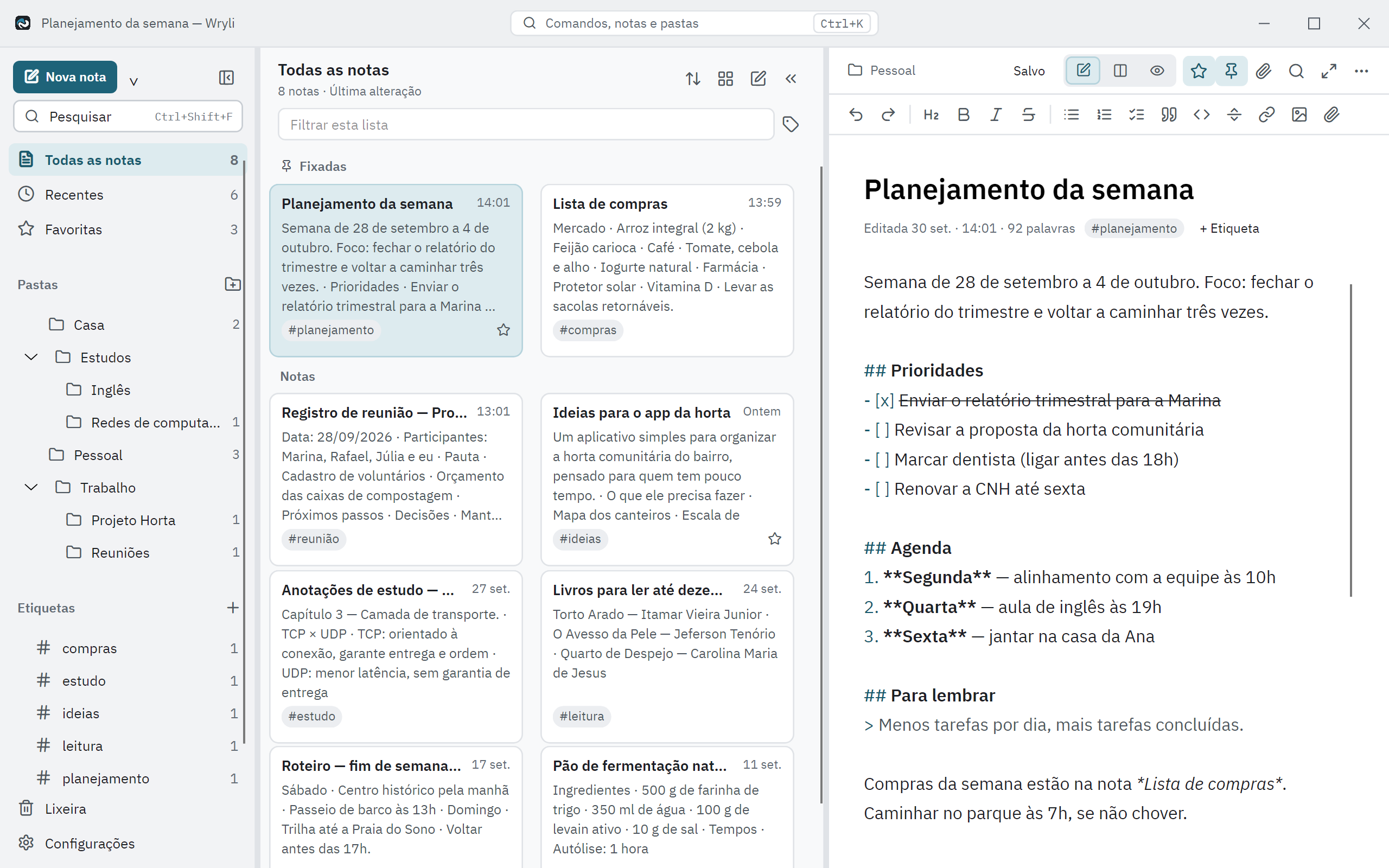 Aplicativo Wryli em tema claro, mostrando pastas, etiquetas e notas em cartões